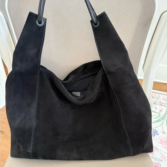 Large Black Suede Gucci Hobo Bag - Picture 5 of 14